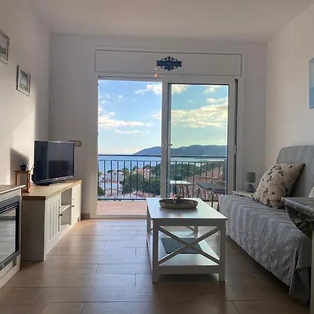 El Mirador De Apartment *